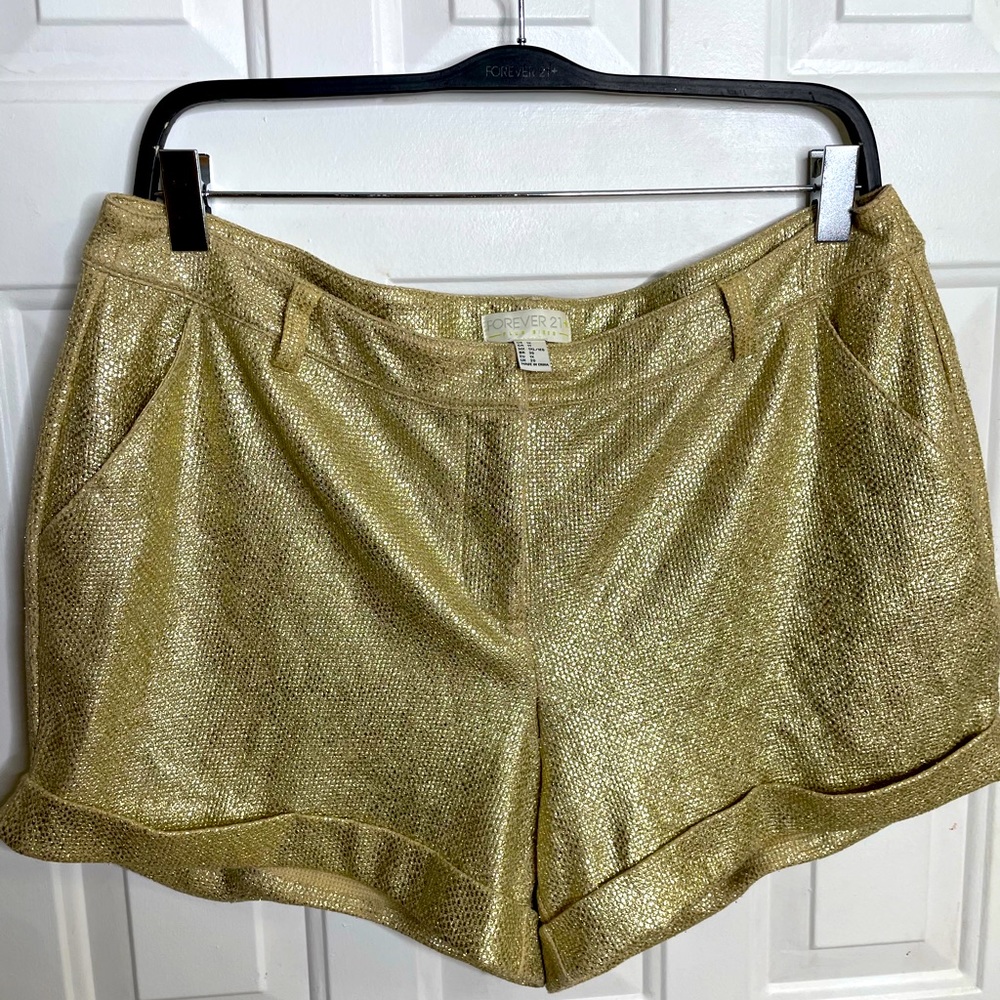 Festive forever 21+ gold holiday shorts